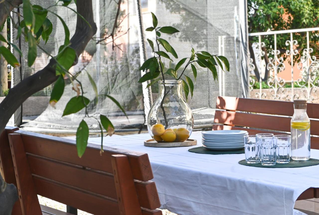Holiday House Vukman Трогир Екстериор снимка